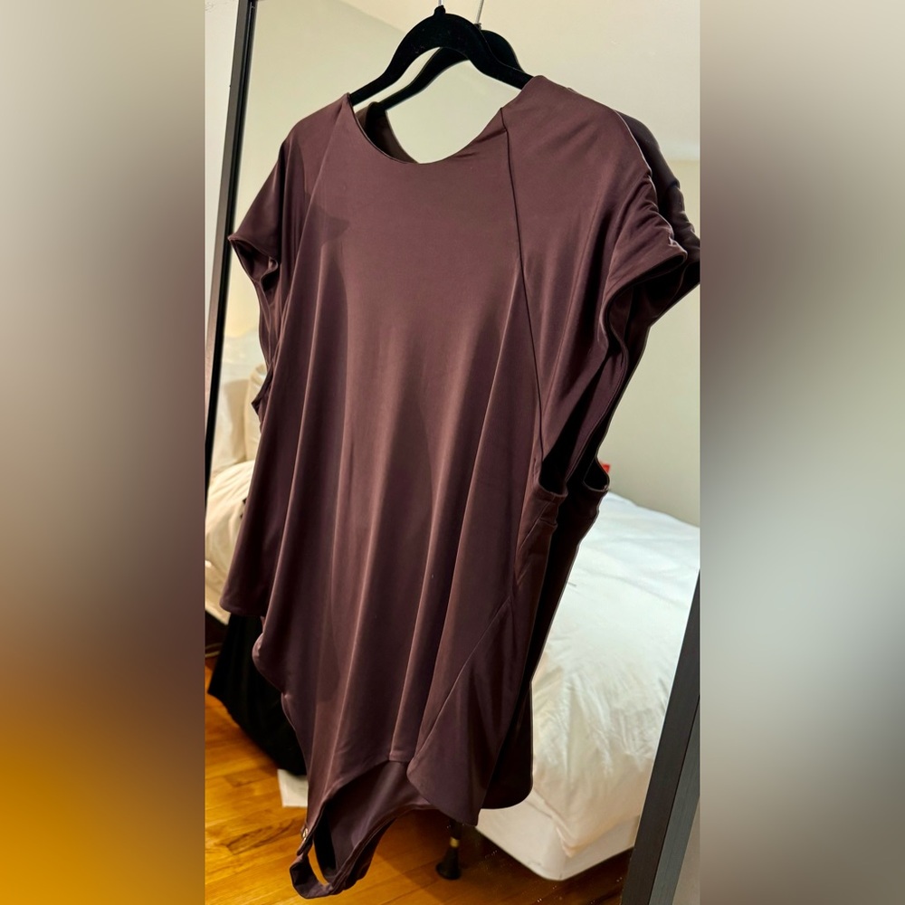 BR bodysuit with open twist back